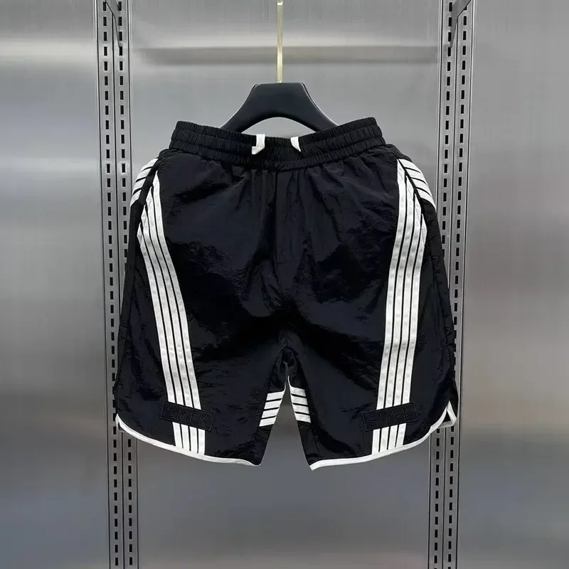 Men's Summer Thin Quick-drying Striped Shorts Loose-fit Straight-leg Casual Sports Beach Pants Trendy Male
