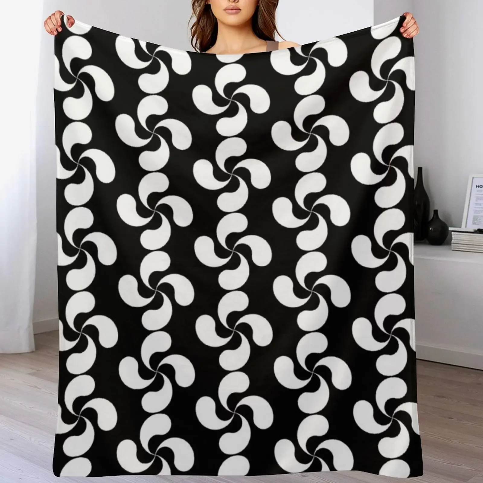 Basque Cross Lauburu Euskadi Throw Blanket Warm Cozy Throw Blanket for Living Room Couch