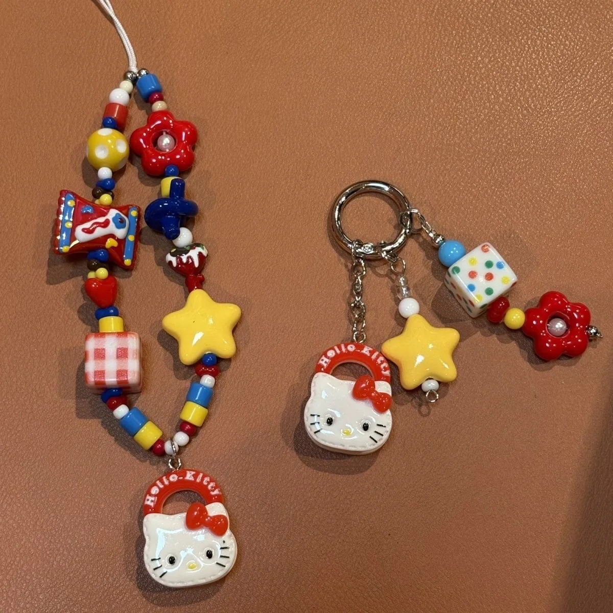 

Hello kitty Keychain Phone Pendant Cartoon bunny KT Handmade Colorful Beaded Ornament Bag Charm Jewelry Decor Accessories