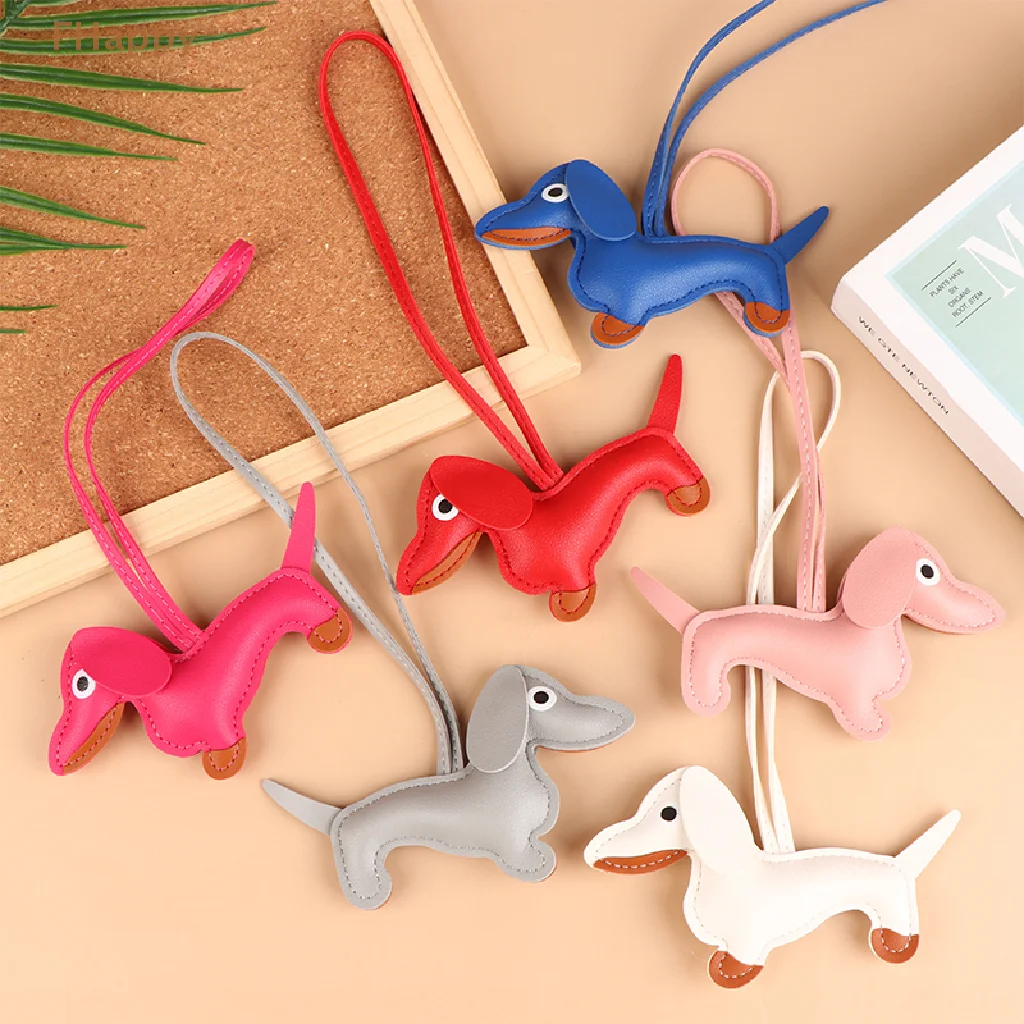 Men's Car Dachshund Bulldog Keychain PU Leather Dog Keychains for Women Kids girl Bag Pendant Jewelry Trinket Key Ring Key Chain