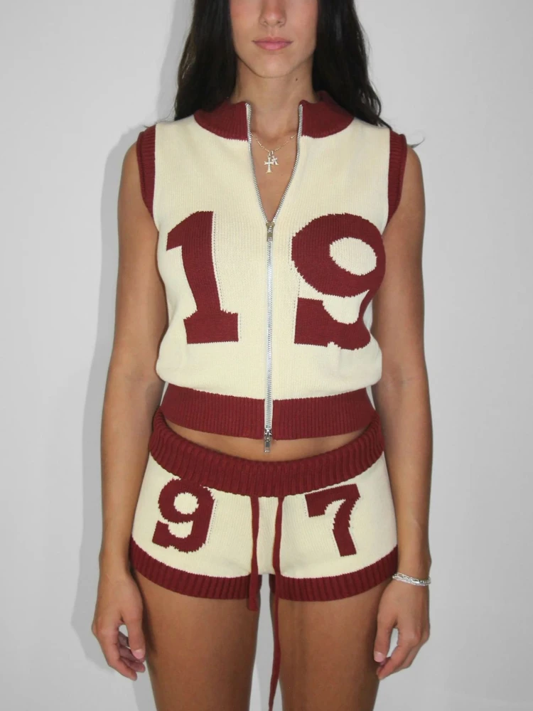 

Лето 2026, новый стильный кардиган контрастного цвета, трикотажные шорты на молнии, топ без рукавов, шорты на шнурке, комплект для женщин