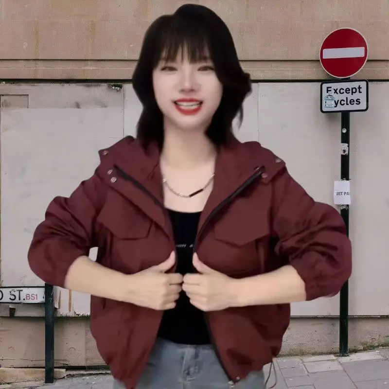 2025 Nuovo modello All'inizio della primavera Giacca sottile con cappuccio casual e versatile super bella per le donne