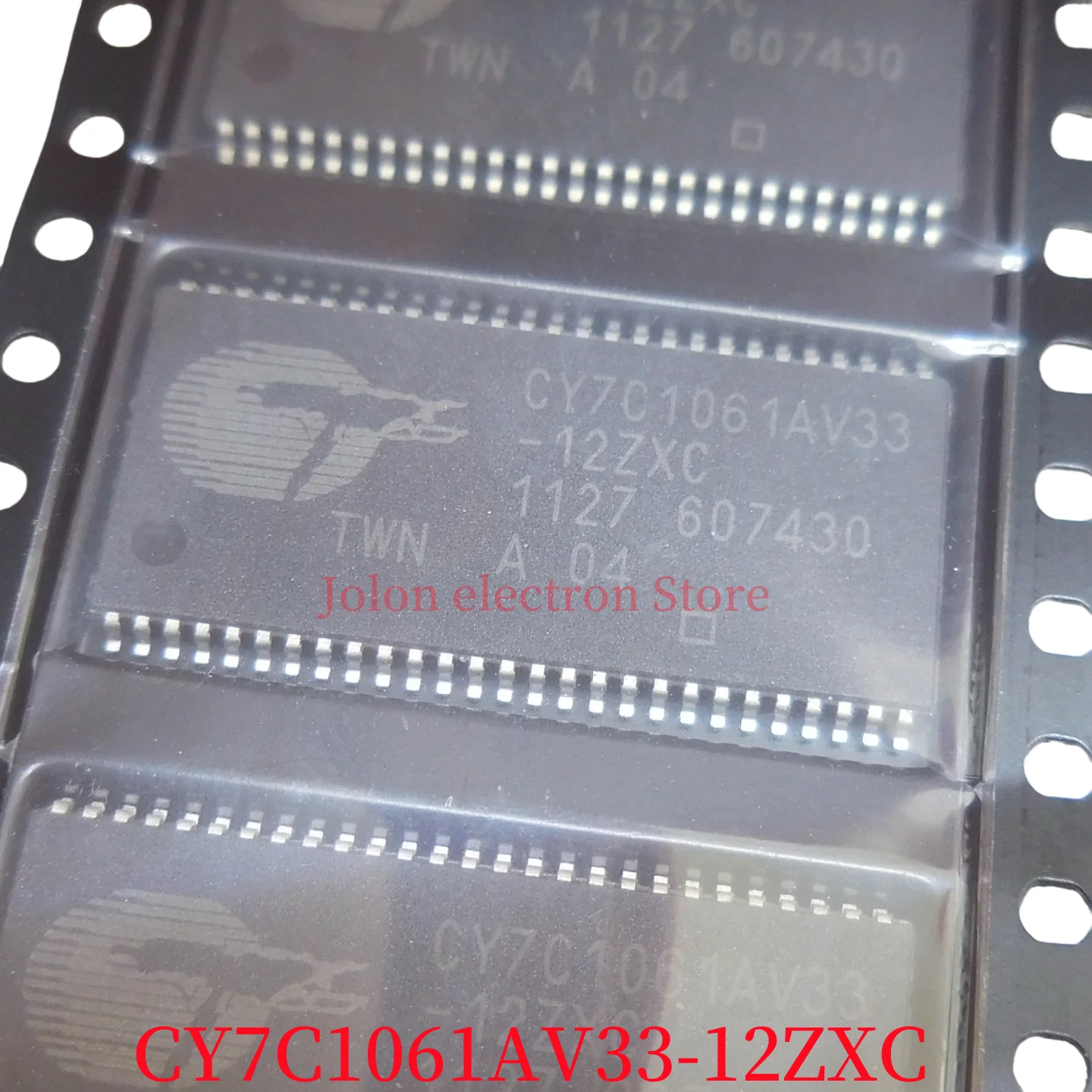 100% New CY7C1061AV33-12ZXC CY7C1061AV33  TSOP54 Chip