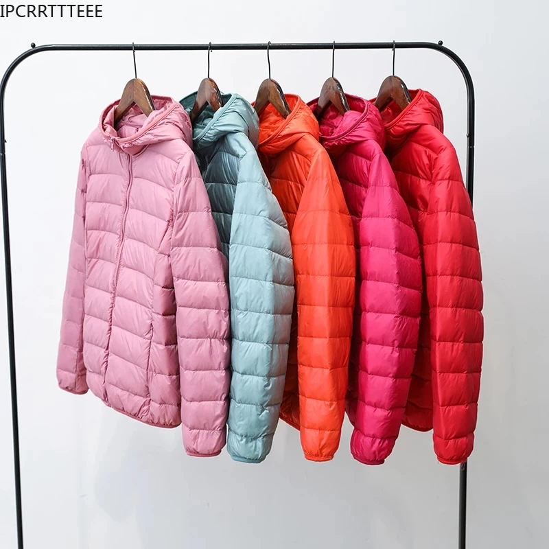 2023 neue ultraleichte Enten Daunen mantel Frauen Herbst Winter Jacke schlanke weibliche Puffer Jacke tragbare wind dichte Daunen mantel