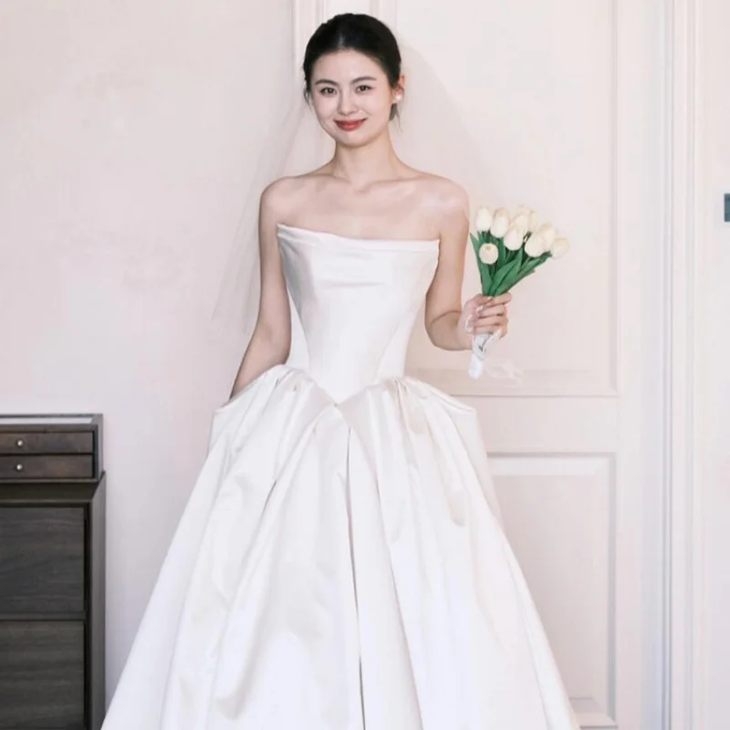

French Retro Light Wedding Dress Strapless Satin High-End Bridal White Gown Engagement Reception Train Outfit for Women