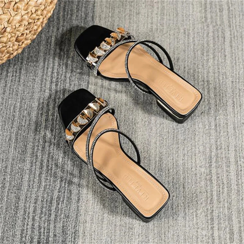 Summer New Women's Slippers Outdoor Sandals Casual Flat Shoes Stylish Metal Design Korean Style Office Wear Large Size 43