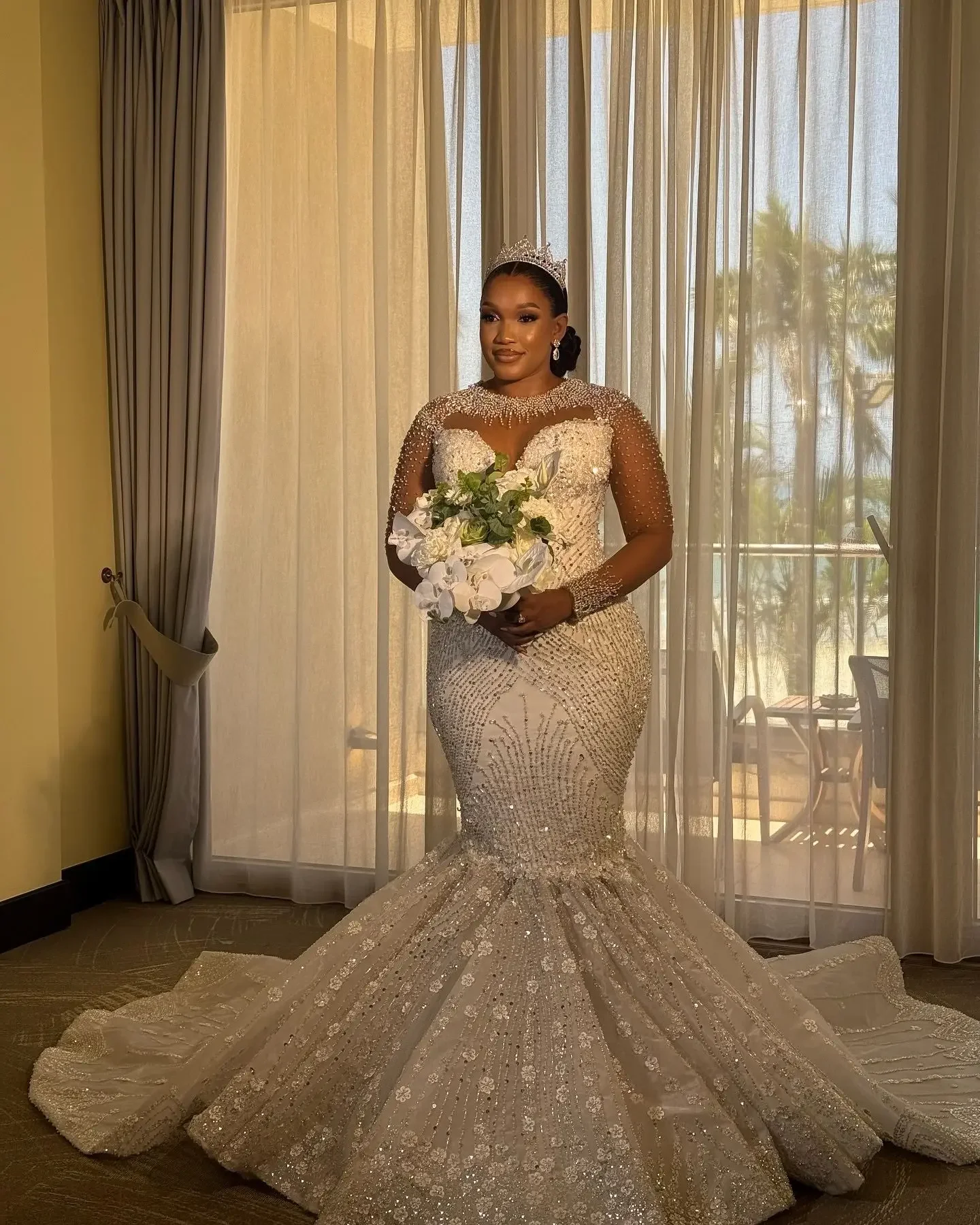 Customized Arabic Plus Size Ivory Mermaid Scoop Wedding Dresses Beaded Full Sleeves Charming Eelgant Bridal Gowns