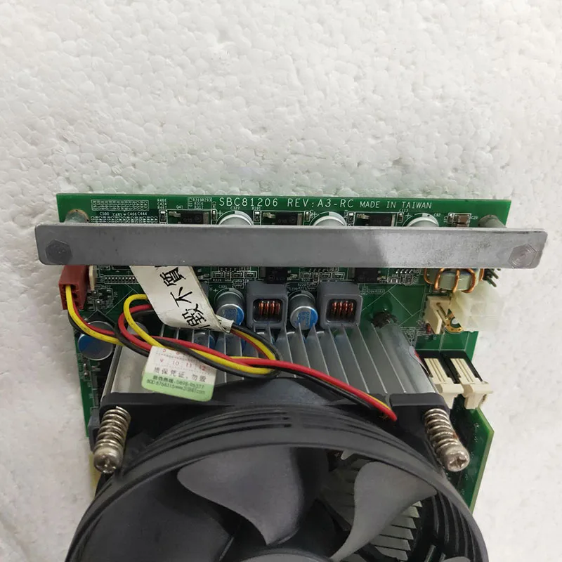 

Hot Original For Axiomtek Industrial Control Motherboard SBC81206 REV:A3-RC
