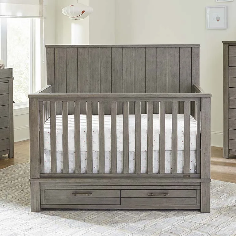 

MOOB brand America style pine wood soild wood baby crib