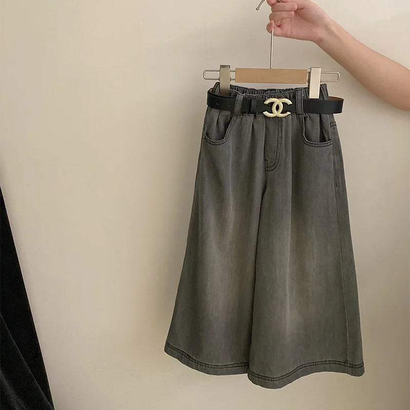 بدلة بناتي لصيف 2025 ملابس أطفال جديدة تي شيرت بناتي غير منتظم بأكمام قصيرة تي شيرت جينز فضفاض مجموعتين غير رسمية بسيطة