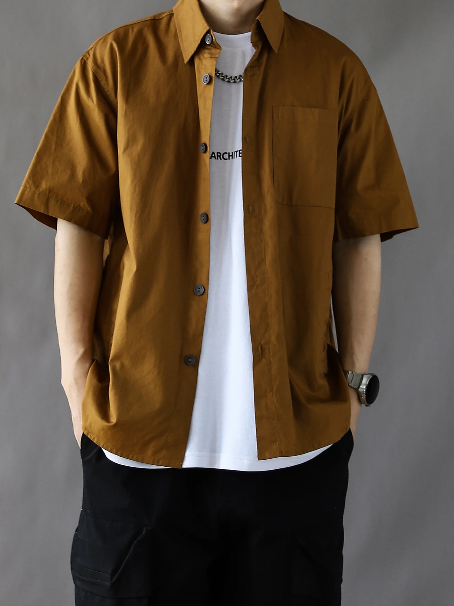 

Мужская повседневная свободная рубашка с коротким рукавом, не мнущаяся, комфортная, легкая, желтая, летняя, модная, трендовая, брендовая