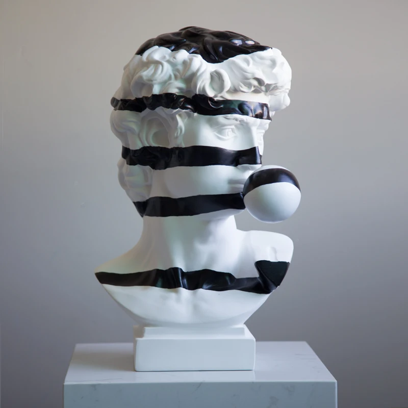 pp-Abstract David Figurine Sculpture Black White Striped Blowing Bubble David Creative  Home Decor Resin Statue Gifts Ornaments