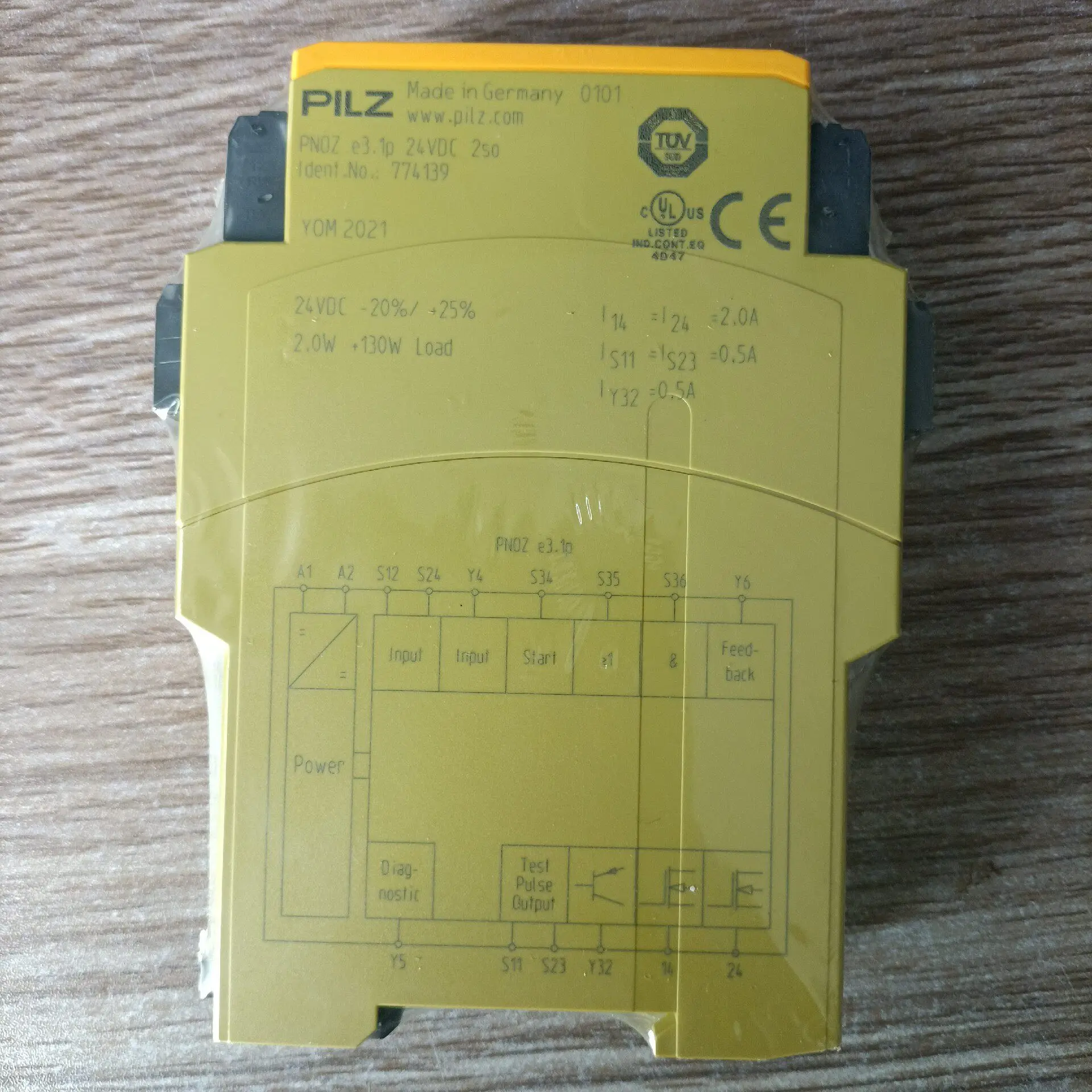 PILZ Pilz 774139 Safety Relay PNOZ e3.1p in Stock
