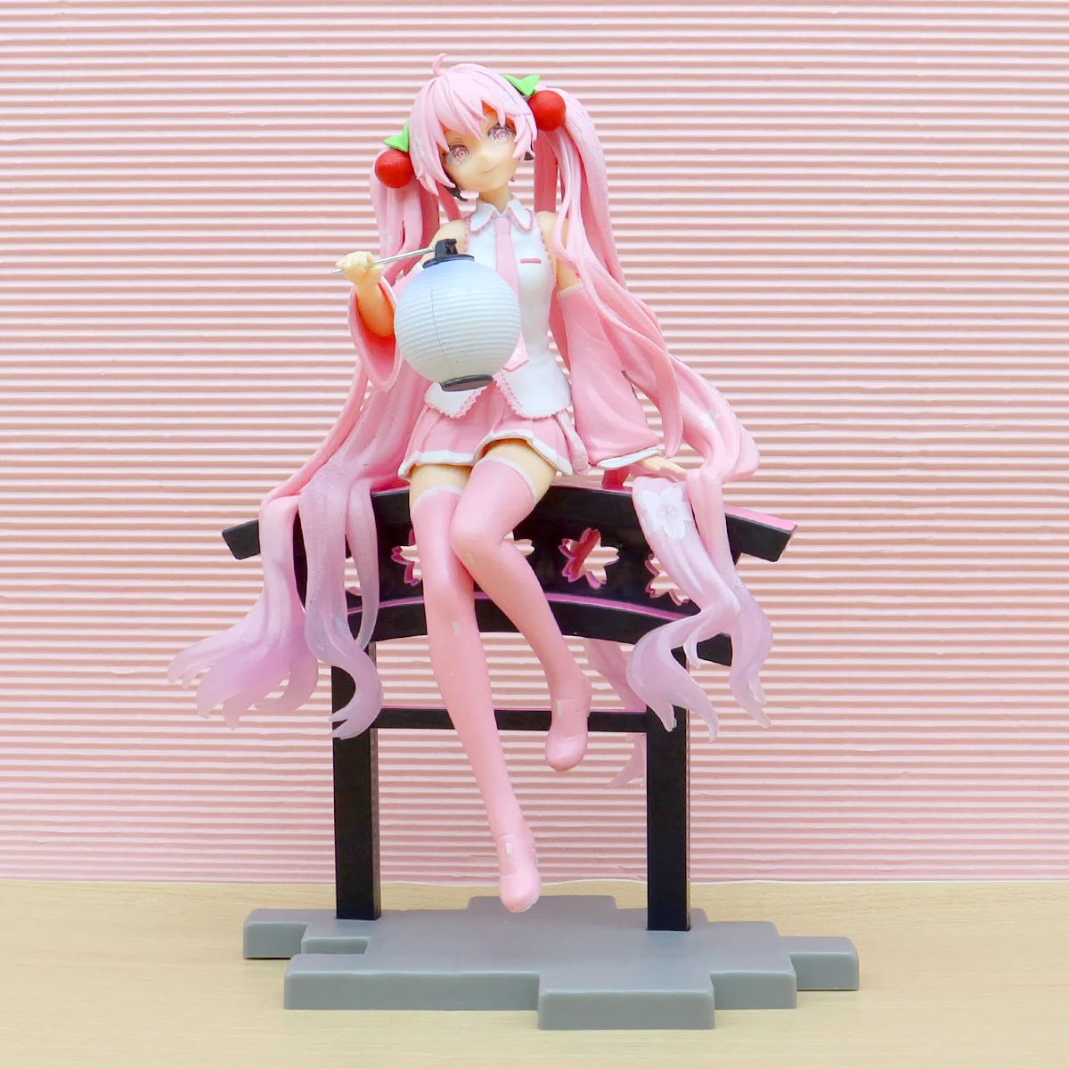 vocaloid-singer-anime-girl-figures-personagens-piapro-artista-hatsune-miku-peca-mestra-lanterna-sakura-22cm-modelo-de-brinquedos-presentes-para-criancas