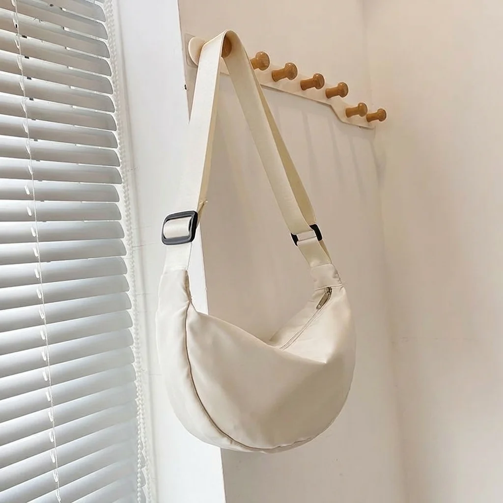 Dumpling Crossbody Bag Retro Oxford Cloth Shoulder Bag Adjustable Strap Crossbody Bag Versatile For Women'S Use Casual Shopping