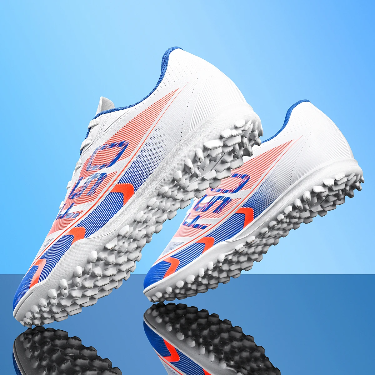 Ultra Light Adult TF Soccer Shoes Sweat-proof PU Fabric Wear-resistant Rubber Sole Snug Fit Unisex Turf Practice Sneakers