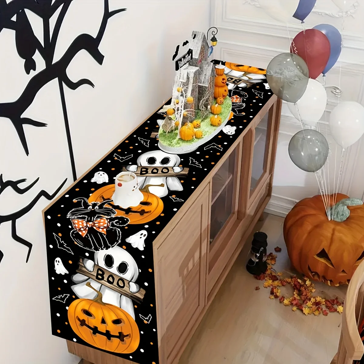 Halloween Niedlicher Kürbis-Katzen-Tischläufer Fledermaus-Spinnennetz BOO-Druck Polyester-Tischflagge für Innen- und Außenbereich Küche Esszimmer Zuhause Festliche Dekoration