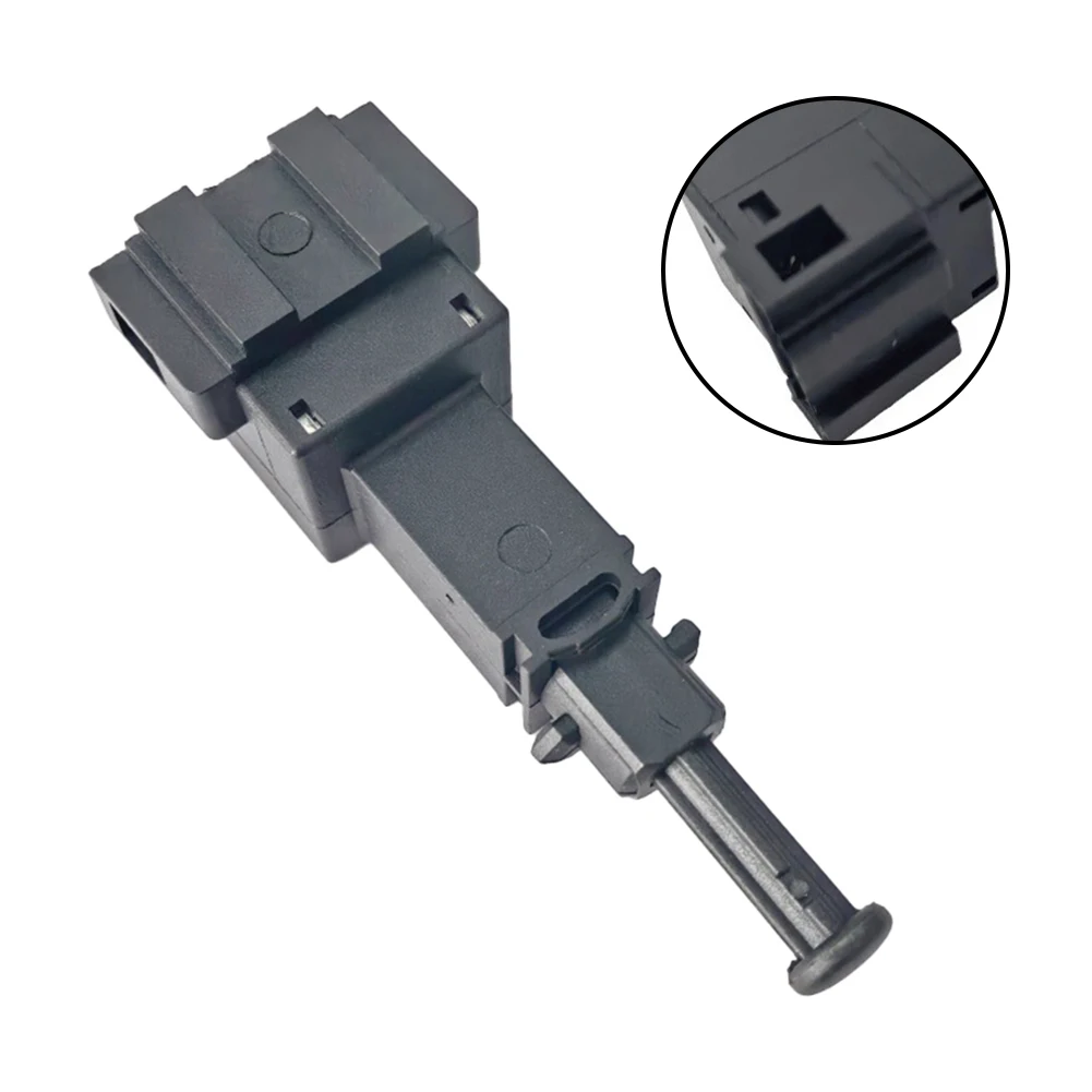 

Direct Replacement Black Brake Light Switch Plastic Housing Single-piece Unit Push-type Actuator For A3 2003-2012