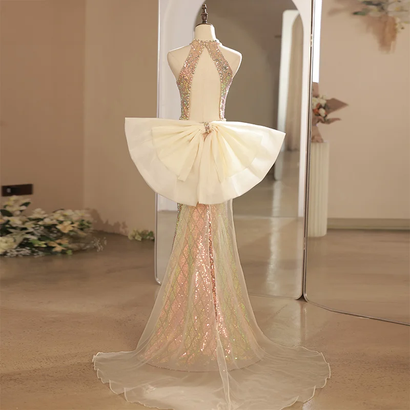 

Champagne Color Evening Gown Sexy Fi Tail Host Ne Hanging Long Dr Luxury Sensation Wedding Par Performance Faion