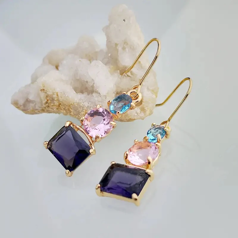 Huitan Blue/Pink/Purple CZ Dangle Earrings for Women New 2023 Colorful Earrings Wedding Party Temperament Lady\'s Ear Jewelry