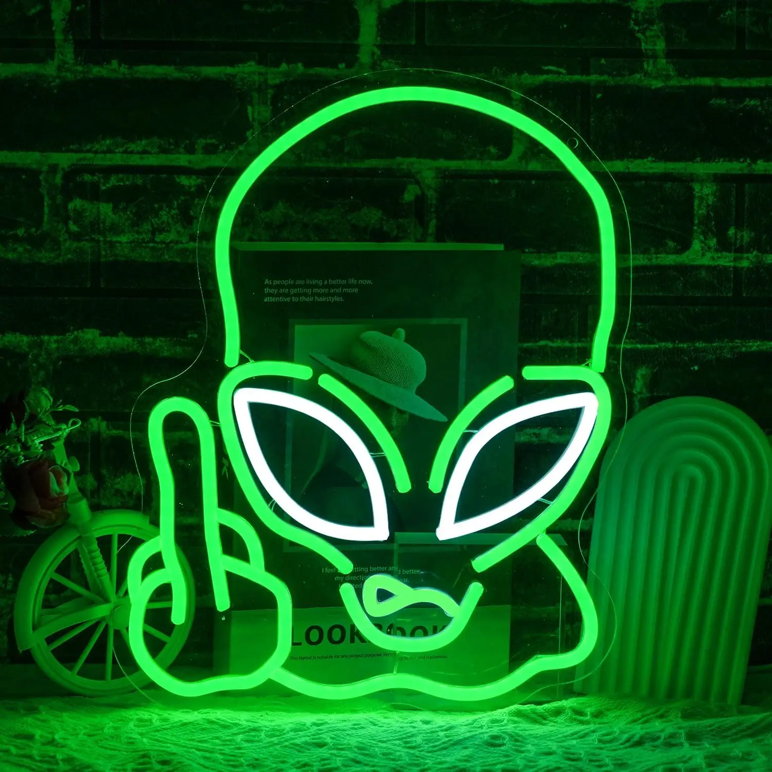 الأخضر الغريبة النيون تسجيل USB بالطاقة لعبة غرفة ضوء النيون LED عكس الضوء للأطفال عيد ميلاد عيد الميلاد رجل الكهف في سن المراهقة ديكور جدران الطرف