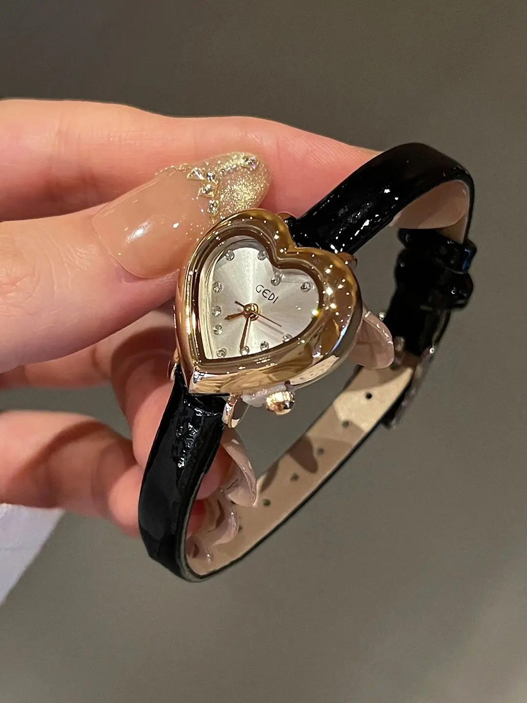 Category image: Quartz Wristwatches