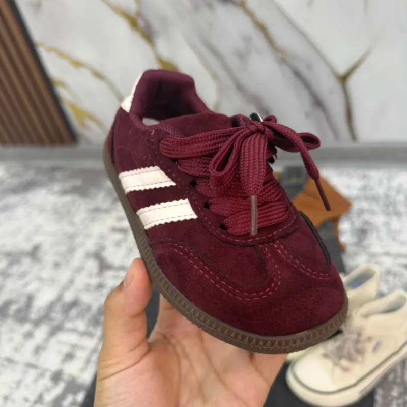 

2025 Autumn New Children's Shoes Boys' Soft Sole Comfortable Pea Shoes British Style Girls' Trendy Suede Shoes Camel Khaki Green