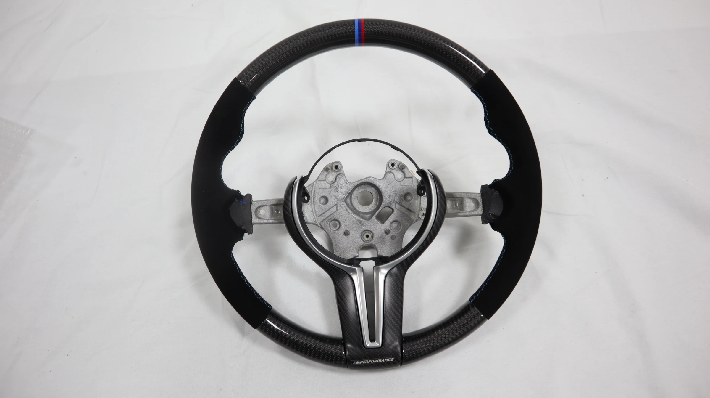 Carbon fiber and alcantara steering wheel for M4 F82 M3 F80 F87 M2