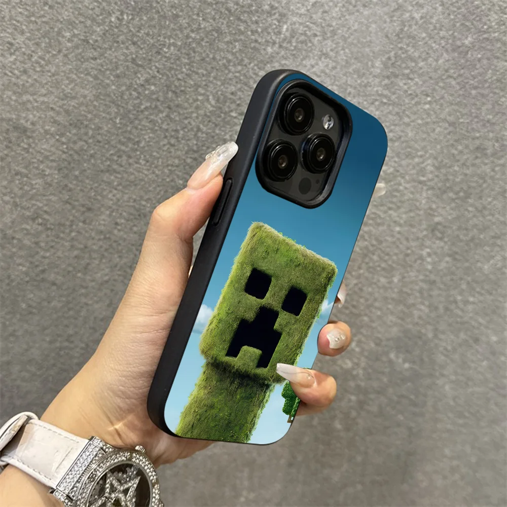 حافظة هاتف MINECRAFT M من السيليكون السائل لهاتف Apple 16 15promax غطاء كامل مقاوم للسقوط 16 15 14 13 ملمس جلدي غير لامع 11pro