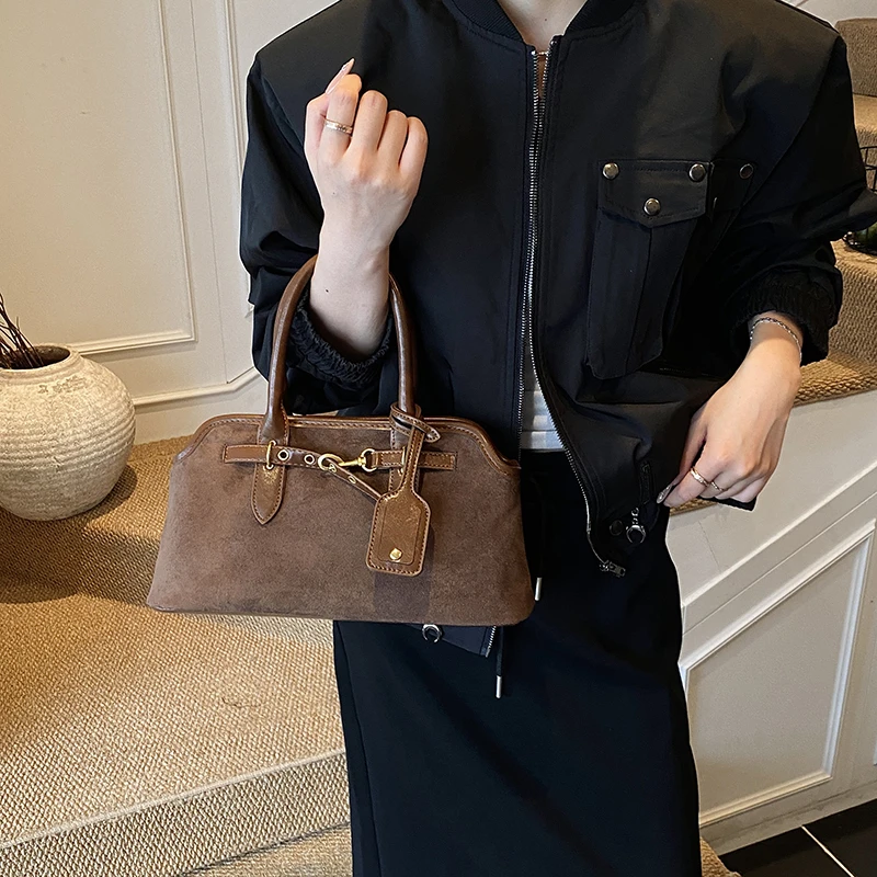 

Elegant Women’s Leather Classic Fashion Designer Shoulder Trendy Tote Bag Luxury Crossbody Handbag For Daily Sophisticated Looks