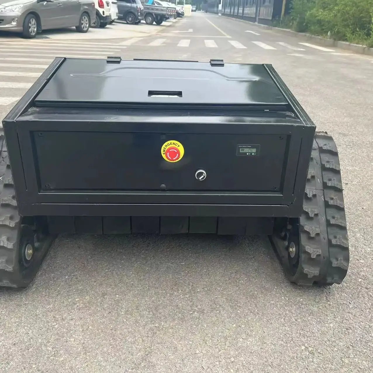 Ferngesteuerter Rasenmäher mit 500 mm verstellbarem Klingenlift – angetrieben durch RATO-, Loncin-, Kohler-Motoren |   Lieferung von Tür zu Tür