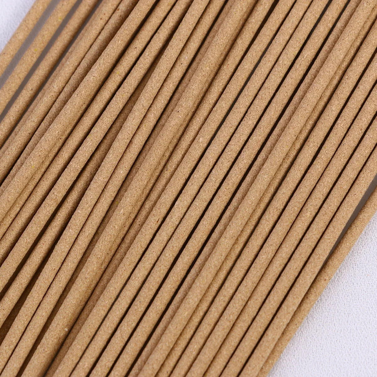 

60 Pcs Strings and Bamboo Sticks Incense Sandalwood with Holder Fresh Air