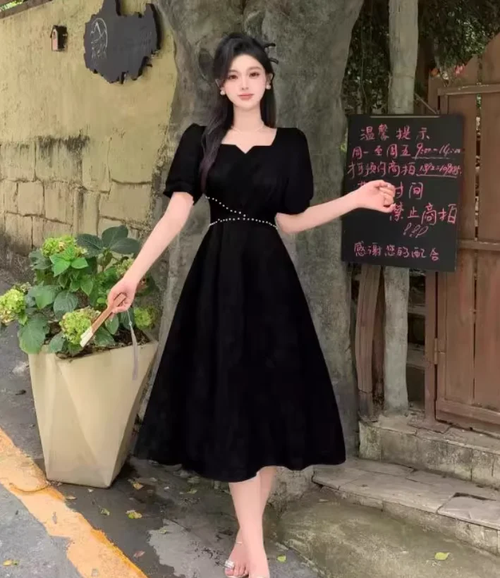 فستان جاكار أنيق مقاس كبير أسود بأكمام قصيرة ورقبة مربعة فستان بناتي صيفي بمزاج فرنسي عالي الخصر على شكل حرف a فساتين بسيطة #4