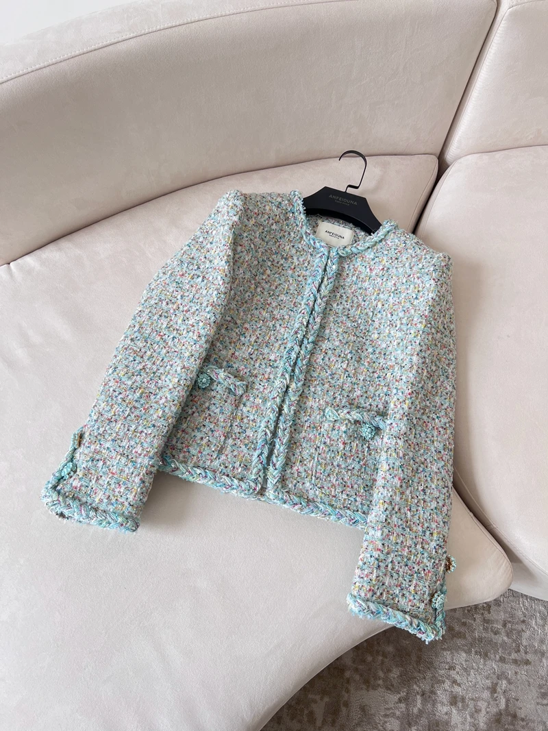 

Retro een Woolen ort Jaet Luxury Feel Twist Knurling Pattern Women's Faion Autumn Coarse Fabric Stand Fit round Ne
