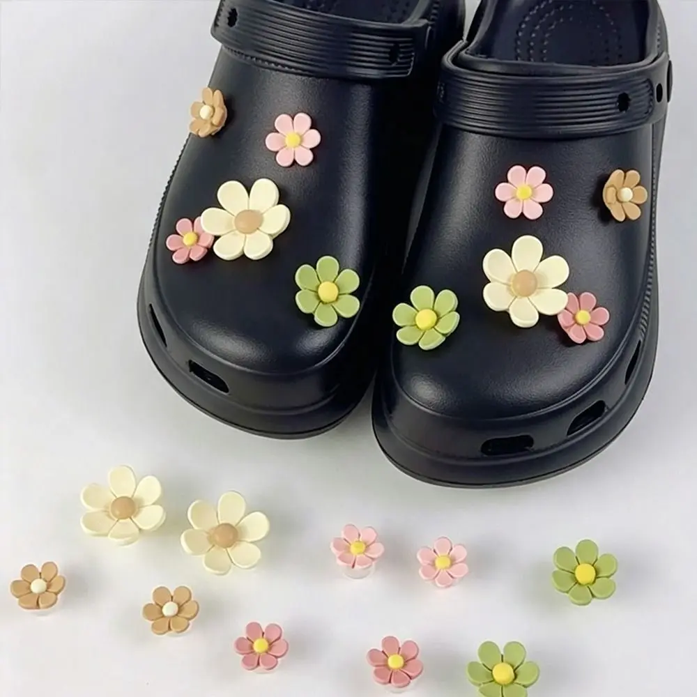 10Pcs/Set ABS Shoe Buckle Charms Daisy Flower Easy to Attach Shoe Buckle Decorations DIY Hole Shoe Accessories Women Girls