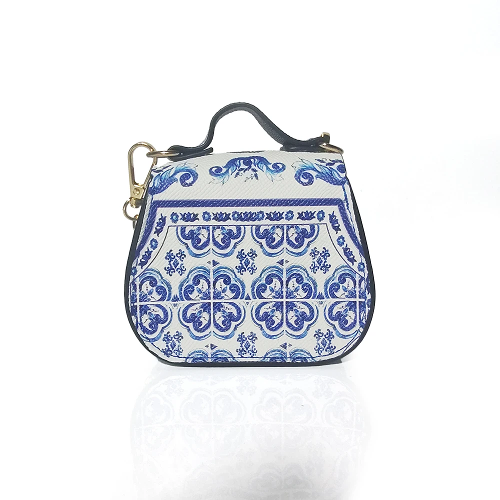 New style simple Japanese cartoon women's wallet, short, thin and compact student wallet, cute small change card bag