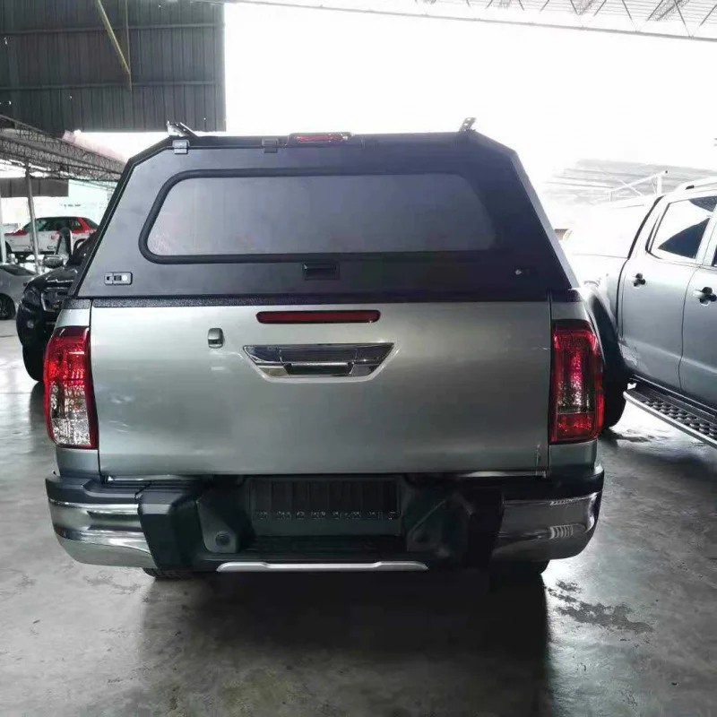 High Quality 4X4 Accessories Manual Retractable Roller Shutter Lid Pickup Truck Tonneau Cover with 1 Year Warranty