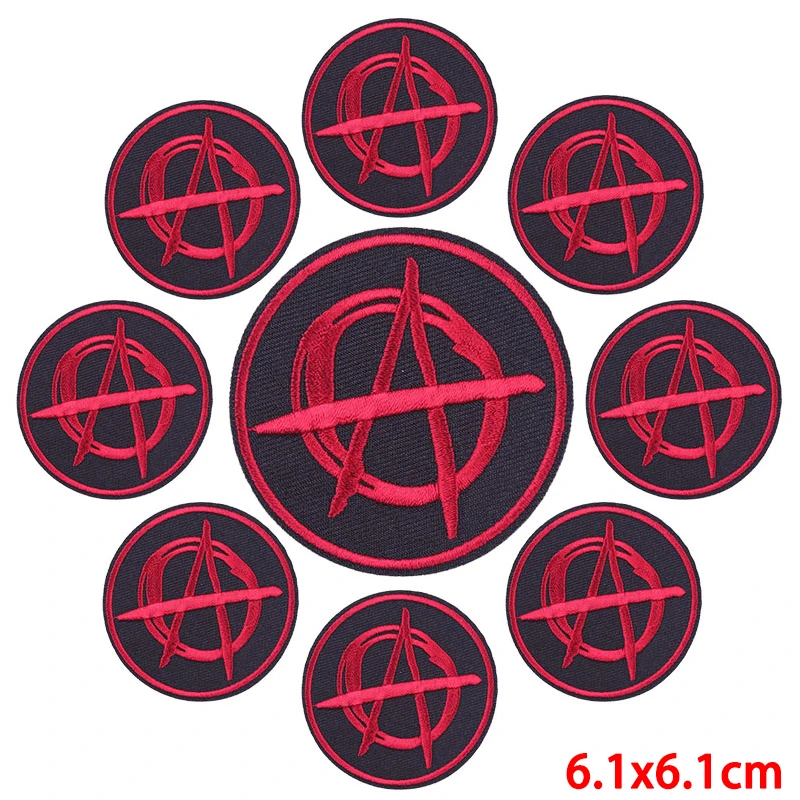 10 pcs/lot Wholesale Sign Embroidery Patch DIY Punk Skull Patch Iron On Patches For Clothing Thermoadhesive Patches On Clothes