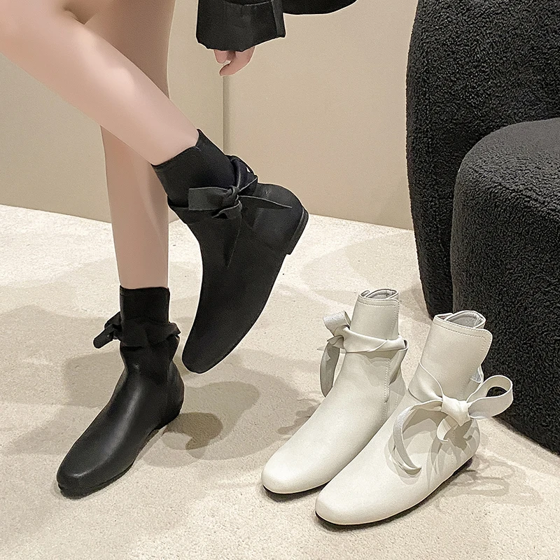 Square toe women's boots 2024 winter new butterfly bow flat bottomed square toe fashionable short boots look slim women's boots