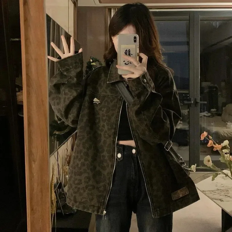 

Новая женская джинсовая куртка с леопардовым принтом, весенне-осенняя мужская свободная базовая куртка в стиле ретро, повседневная мотоциклетная куртка High Street