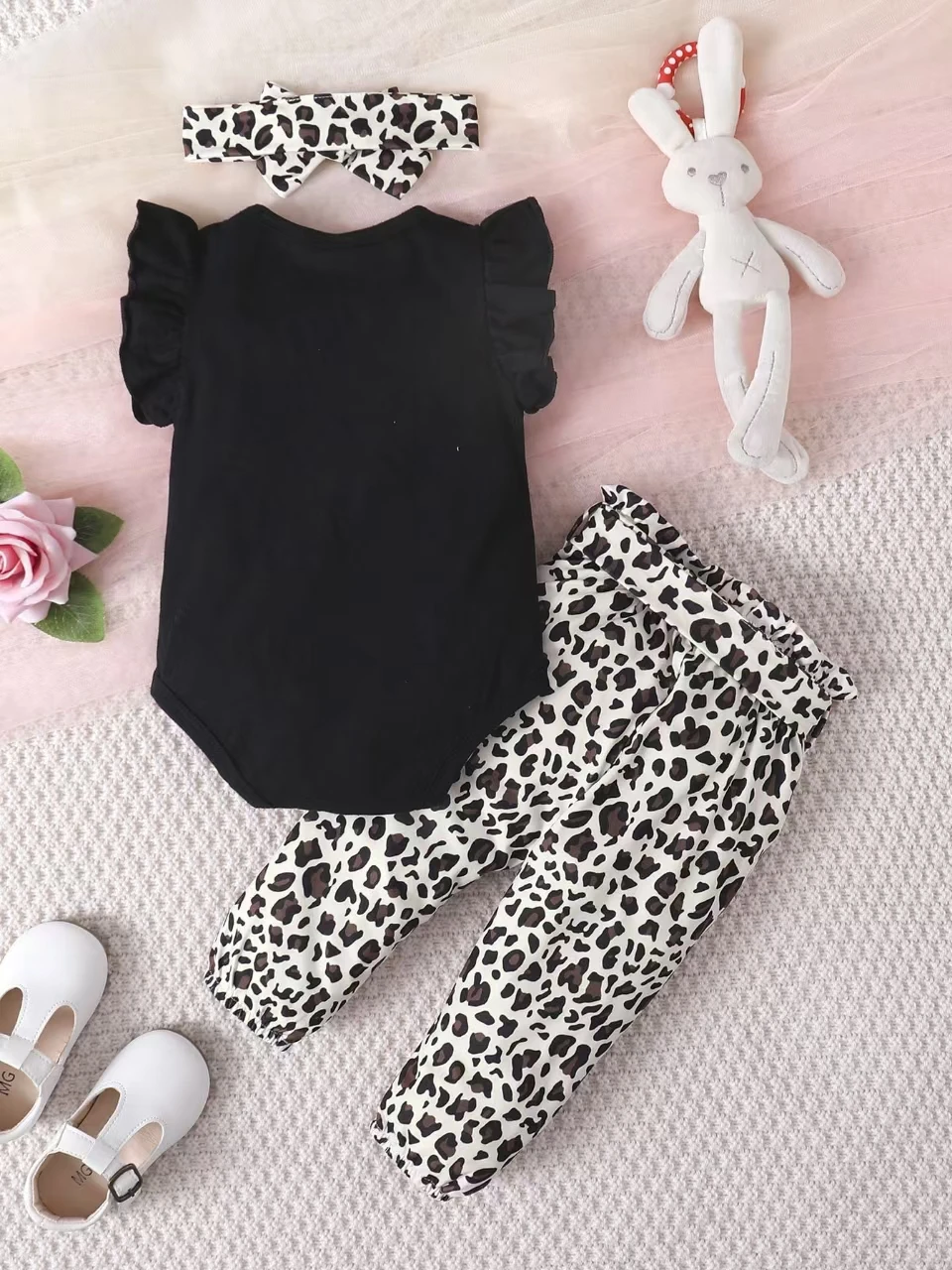 0-2 Year Old Baby Girl Summer Black Sleeveless Jumpsuit And Leopard Print Pants Set