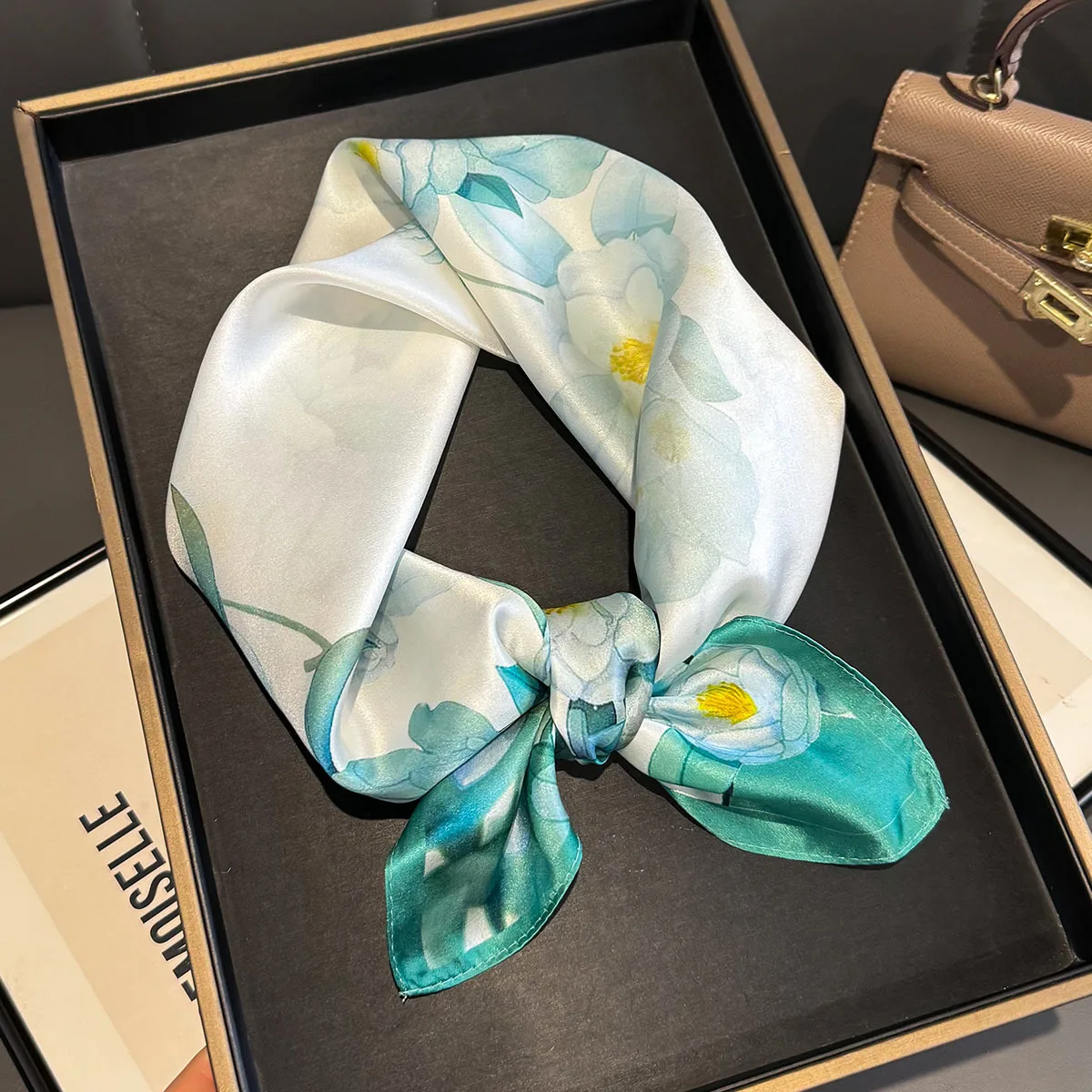 

Purple Design Print 100% Silk Square Scarf Women Soft Hairband Neckerchief Office Hijab Headband Foulard Bag Ribbons Gift