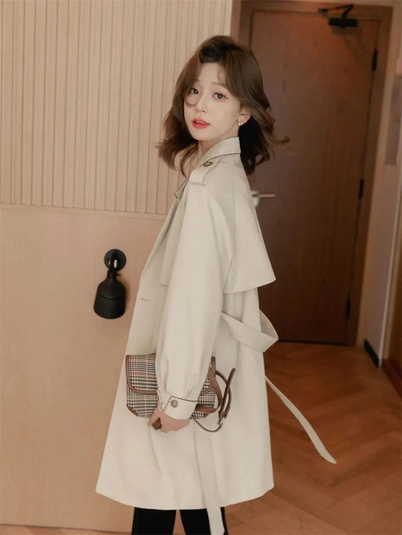 

Новая ветровка, верхнее пальто, женская весенняя популярная куртка, осень 2024, новое короткое пальто с длинными рукавами, женский плащ, двубортный