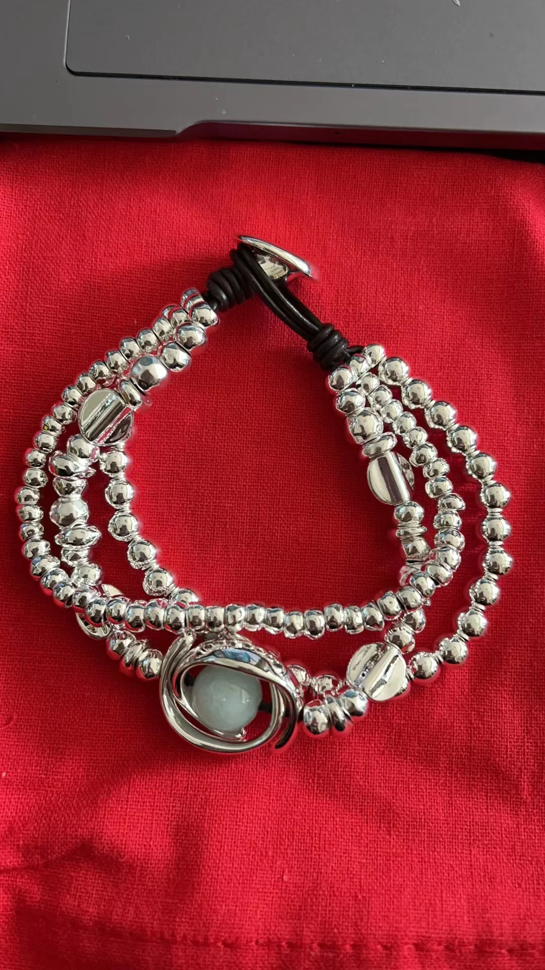 2022 New Stainless steel alloy Silver Color Cute Have logo No Buckle Fashion Charm Bead Bracelet Free Wholesale Shipping