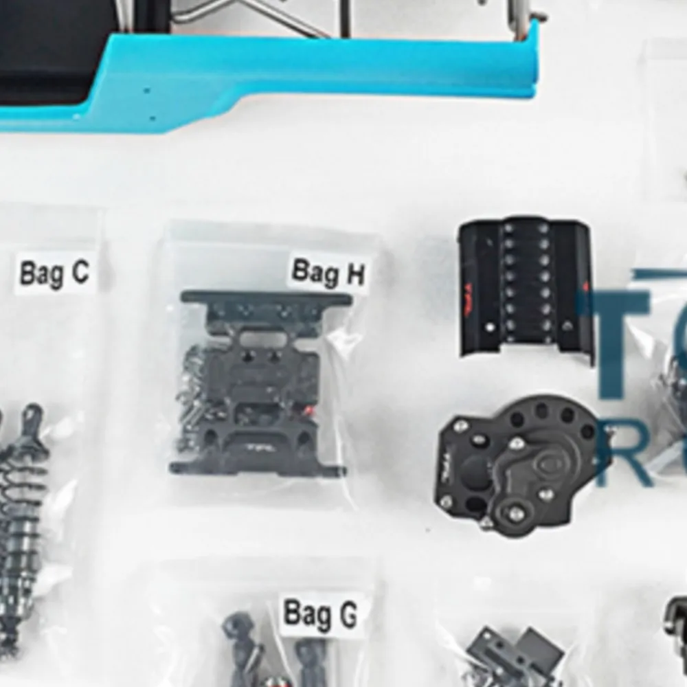 TFL 1/10 Metal Chassis 4WD RC Crawler Car Remote Control Vehicle SCX10 KIT Shell Model Outdoor Toys For Boys Gift TH01738-SMT2