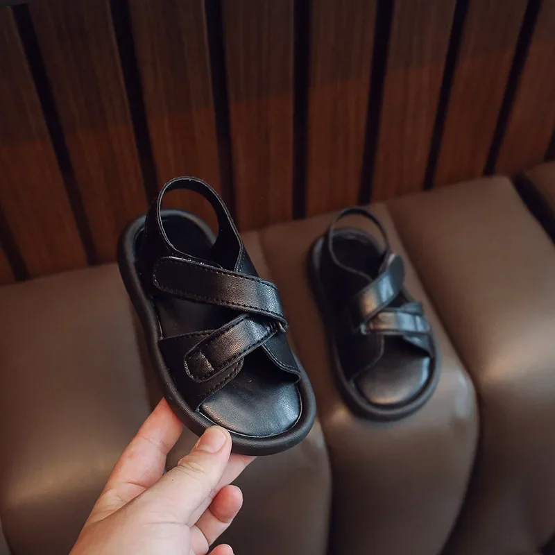 2024 Zomer Strandschoenen Kinderen Zachte Leren Sandalen Eenvoudige Stijl Unisex Jongens Meisjes Casual Sport Sandalen 2 Tot 12 Jaar Oud