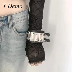 Y Demo Punk Rock rivetti braccialetti in pelle PU Streetwear fibbia in metallo braccialetti accessorio moda polsino