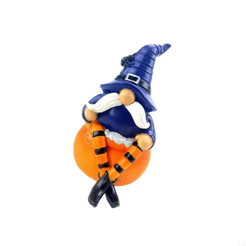 Pumpkin Gnomes Figu…