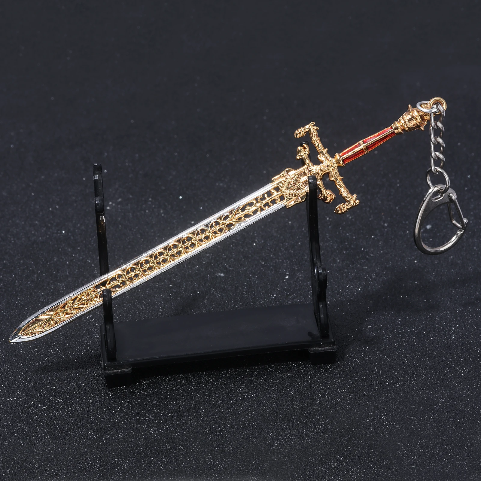 14cm Ring Dark Moon Greatswor Eldens Keychain Pendant Sword of Night and Flame Keyring Cosplay Fans Props Men Women Bag Jewelry