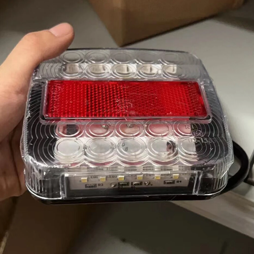 1/2Pcs 12V Samochodowe tylne światło przyczepy samochodowej Samochodowe 20 LED Tylne światło tylne Kierunkowskaz Tylne lampy Wodoodporne części tylne — zdjęcie 4